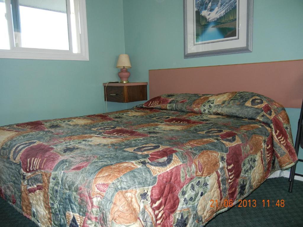 Pleasant View Motel Summerland Pokoj fotografie
