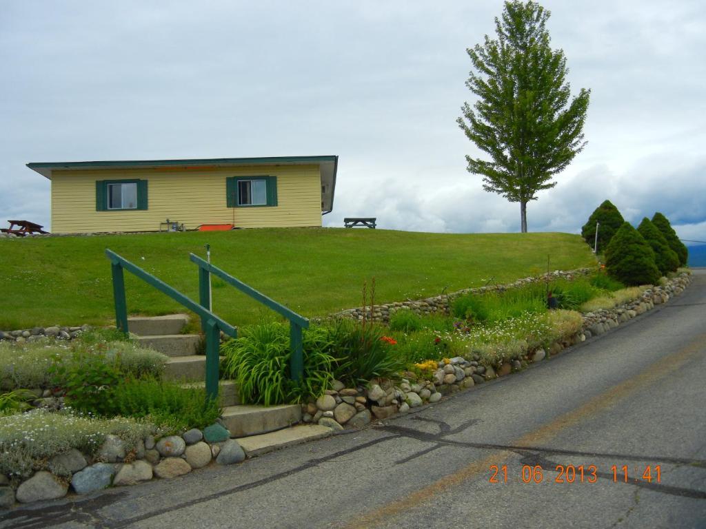 Pleasant View Motel Summerland Exteriér fotografie